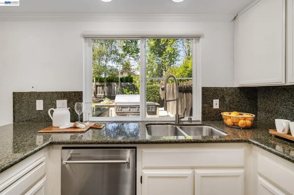 11752 Betlen Drive Dublin CA 94568