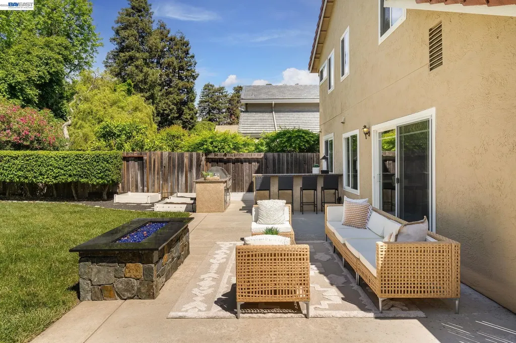 11752 Betlen Drive Dublin CA 94568