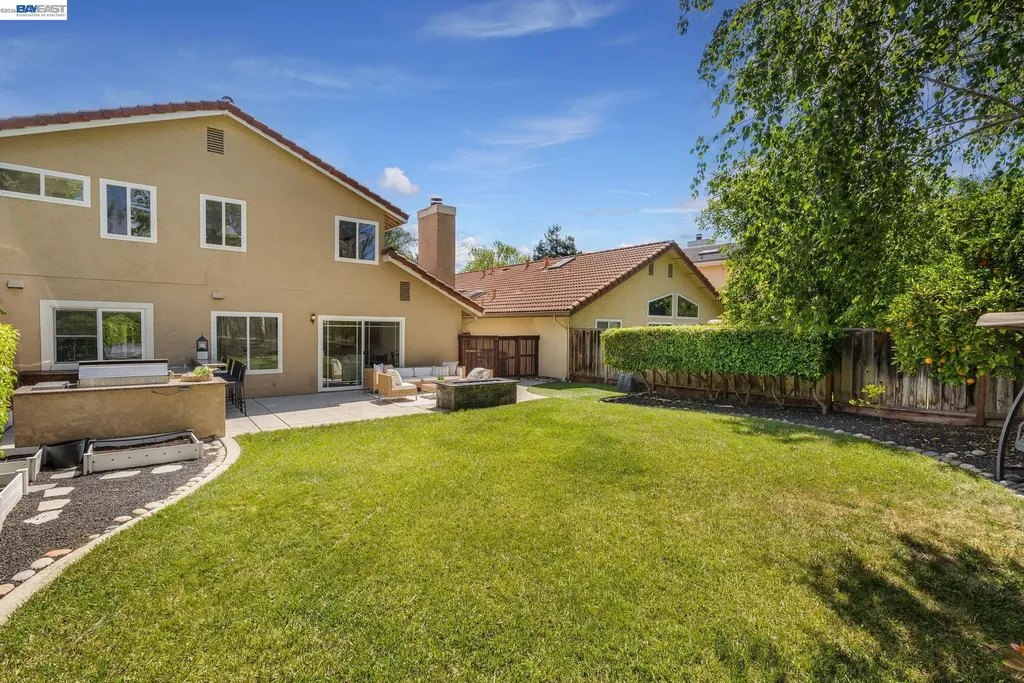 11752 Betlen Drive Dublin CA 94568