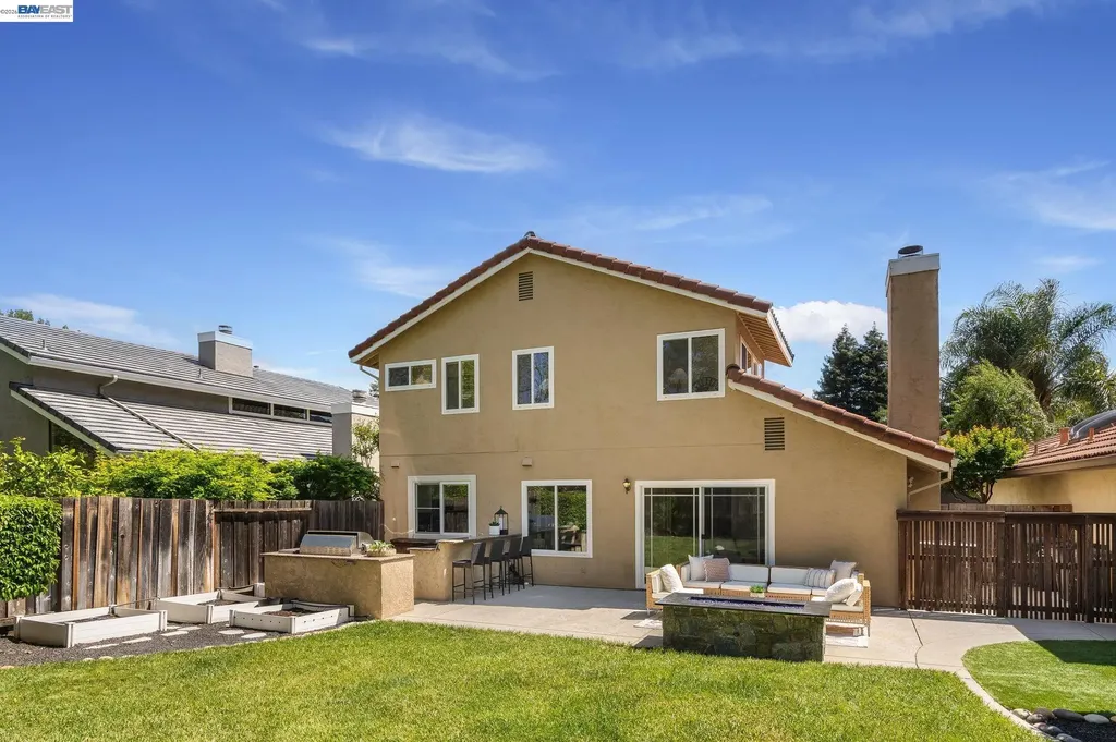 11752 Betlen Drive Dublin CA 94568