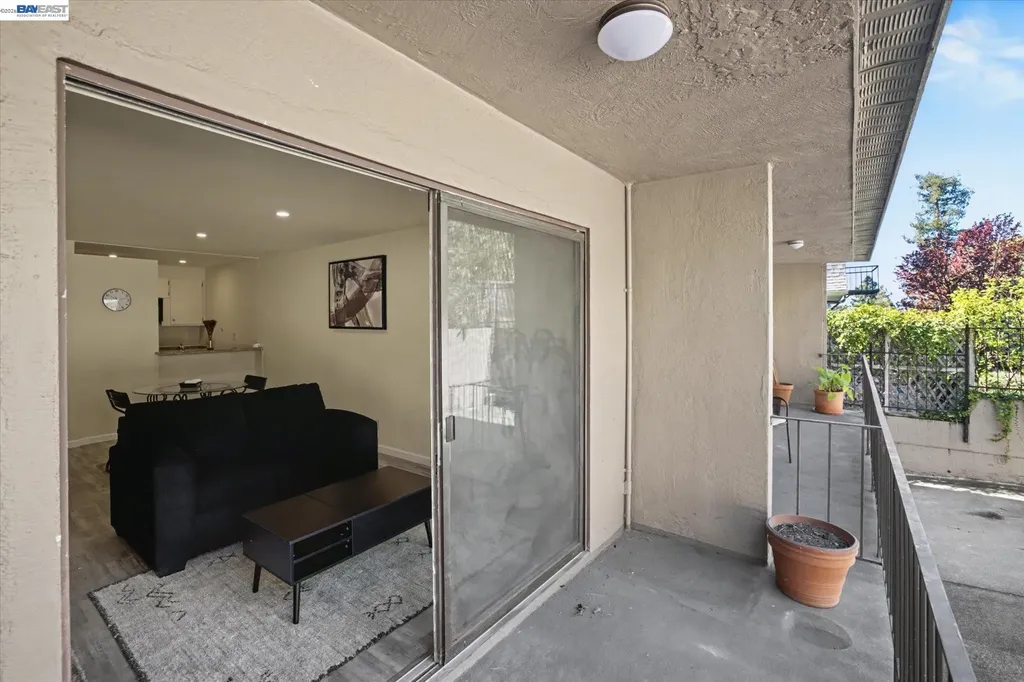 625 El Dorado Avenue Oakland CA 94611