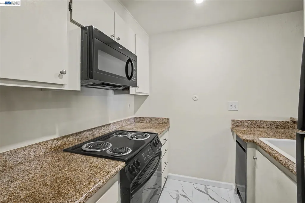 625 El Dorado Avenue Oakland CA 94611