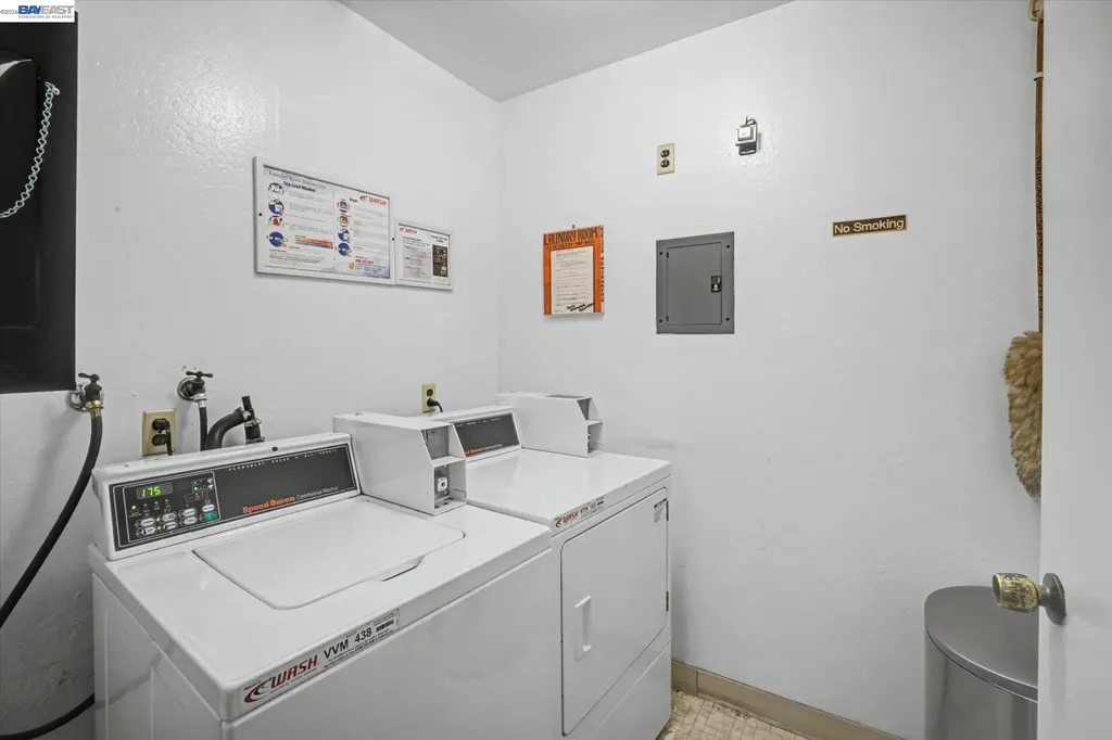 625 El Dorado Avenue Oakland CA 94611