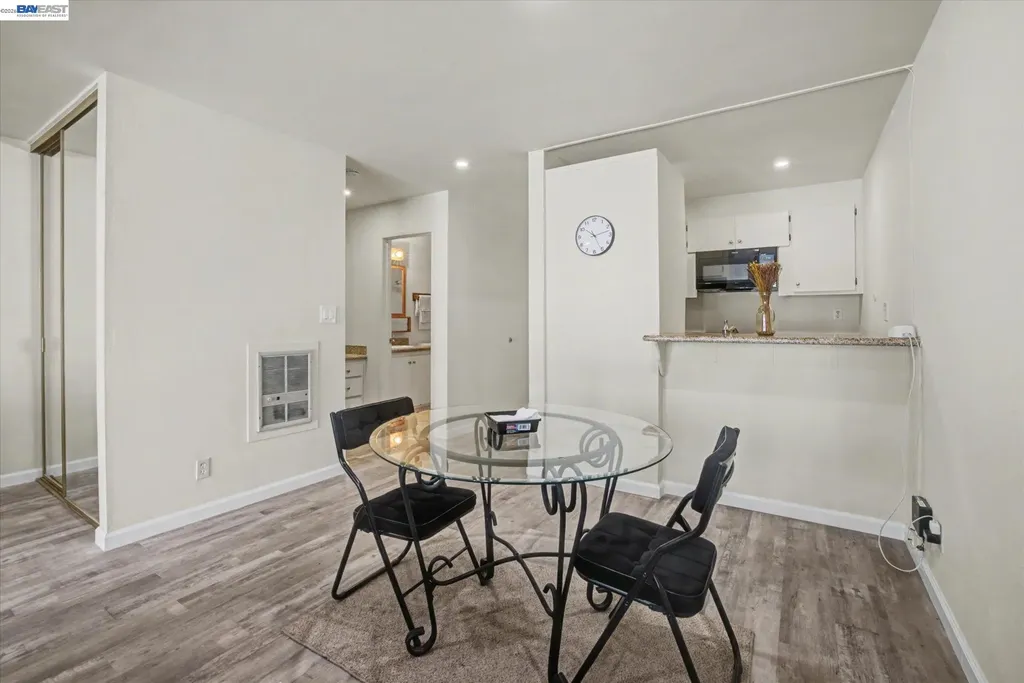 625 El Dorado Avenue Oakland CA 94611