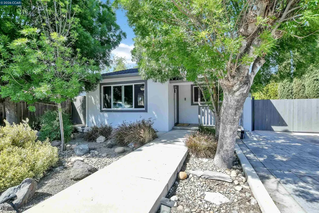 66 E Bolton Road Oakley CA 94561