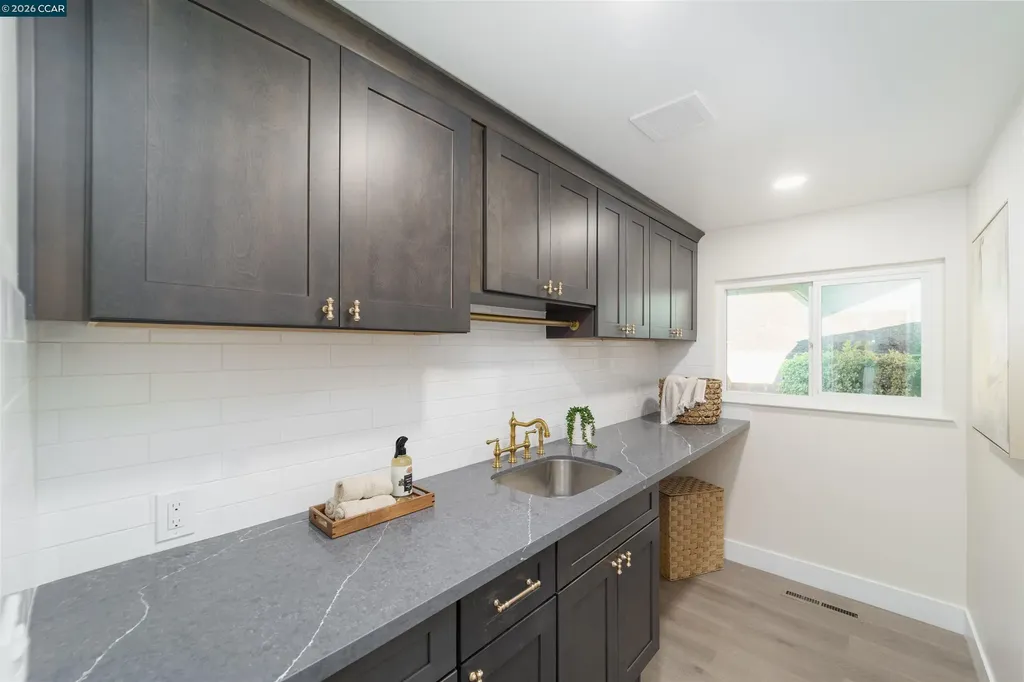 3958 Los Arabis Drive Lafayette CA 94549