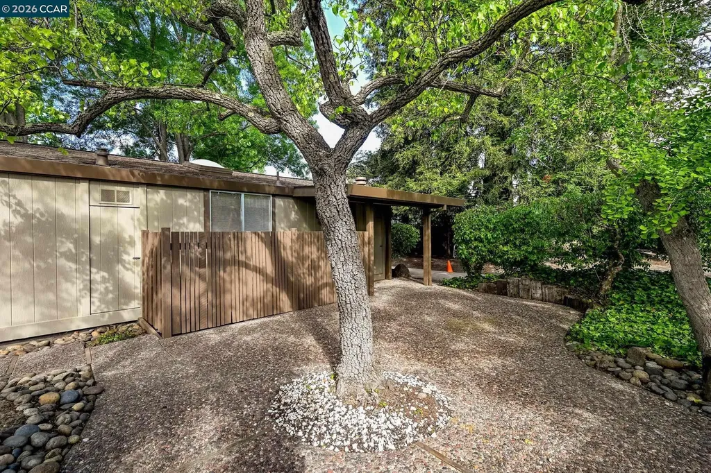 1201 Monument Boulevard Concord CA 94520