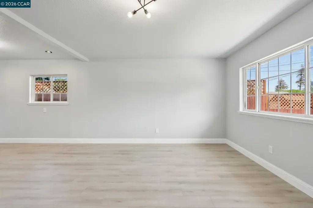 105 Phelan Avenue Vallejo CA 94590