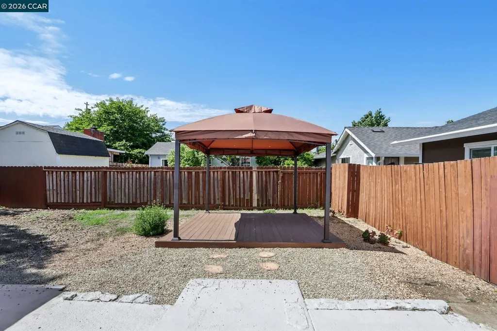 105 Phelan Avenue Vallejo CA 94590