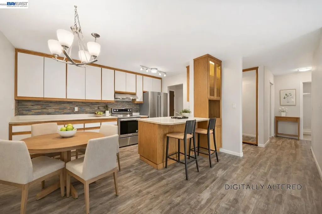 960 Shorepoint Court Alameda CA 94501
