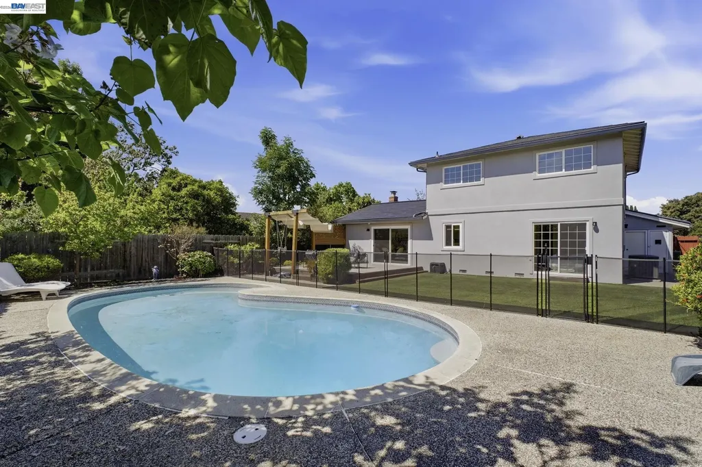 7574 Birkdale Drive Newark CA 94560