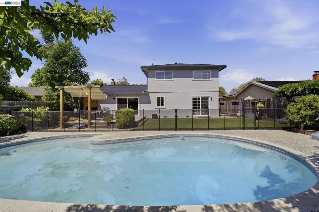 7574 Birkdale Drive Newark CA 94560