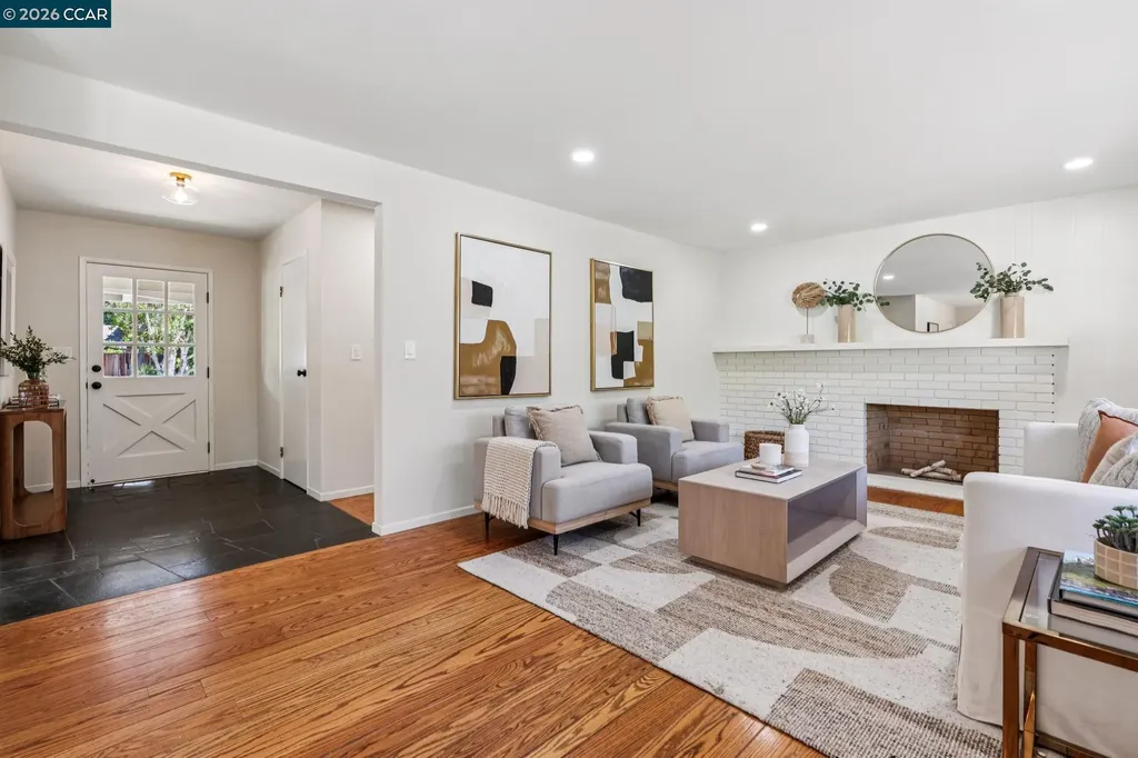 152 Tharp Drive Moraga CA 94556