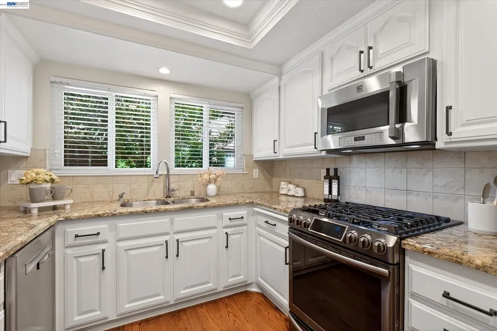 43338 Banda Terrace Fremont CA 94539