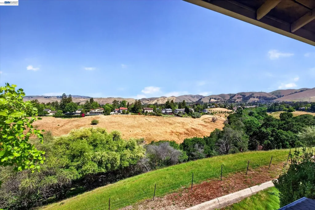 43338 Banda Terrace Fremont CA 94539