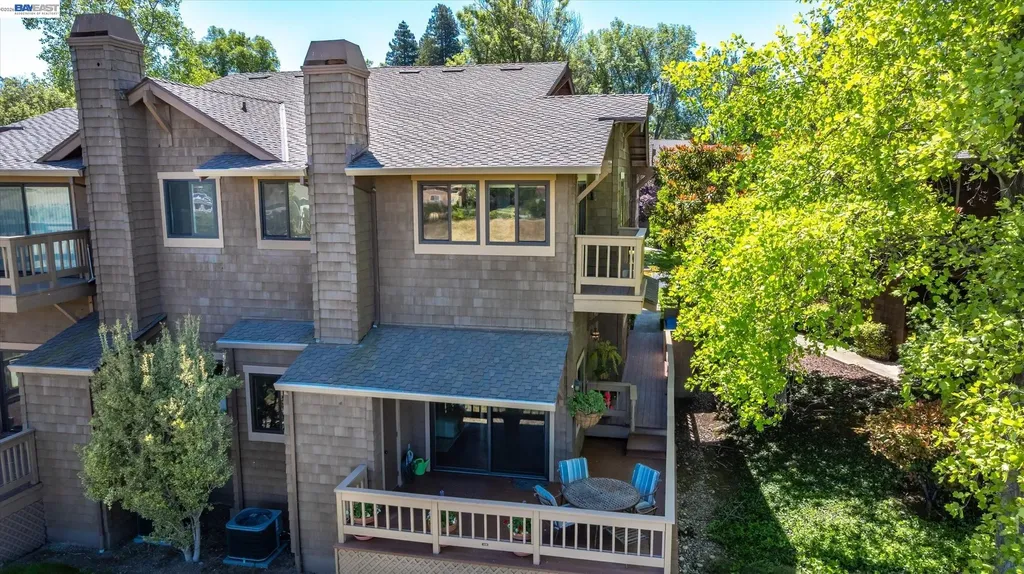 43338 Banda Terrace Fremont CA 94539