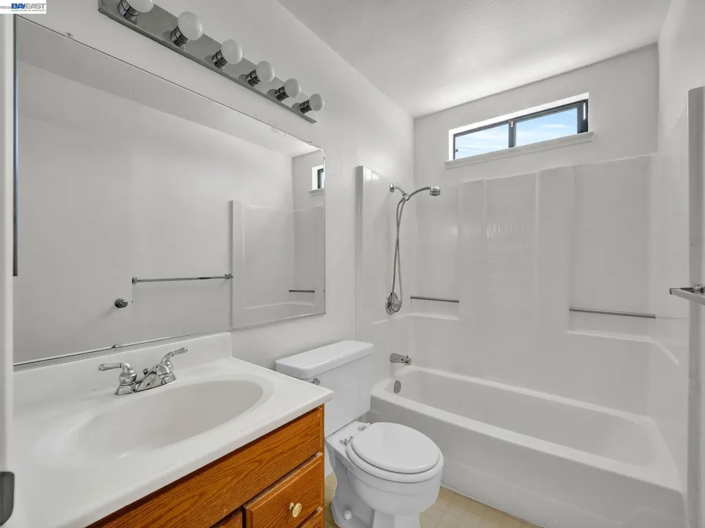 26088 Kay Avenue Hayward CA 94545