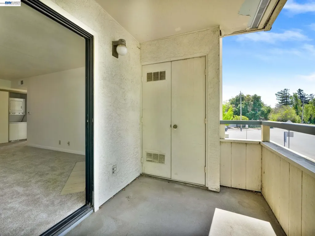 26088 Kay Avenue Hayward CA 94545