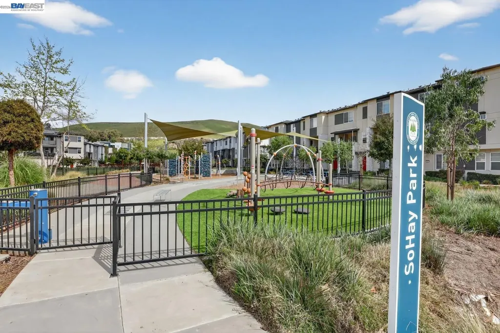 411 Rhythm Lane Hayward CA 94544