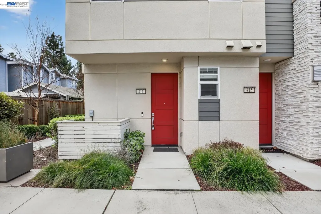 411 Rhythm Lane Hayward CA 94544