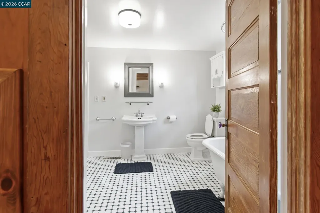3819 Walnut Avenue Concord CA 94519