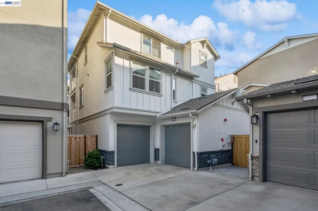37231 Sand Bar Place Newark CA 94560
