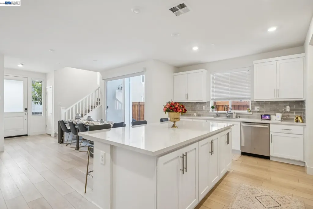 37231 Sand Bar Place Newark CA 94560