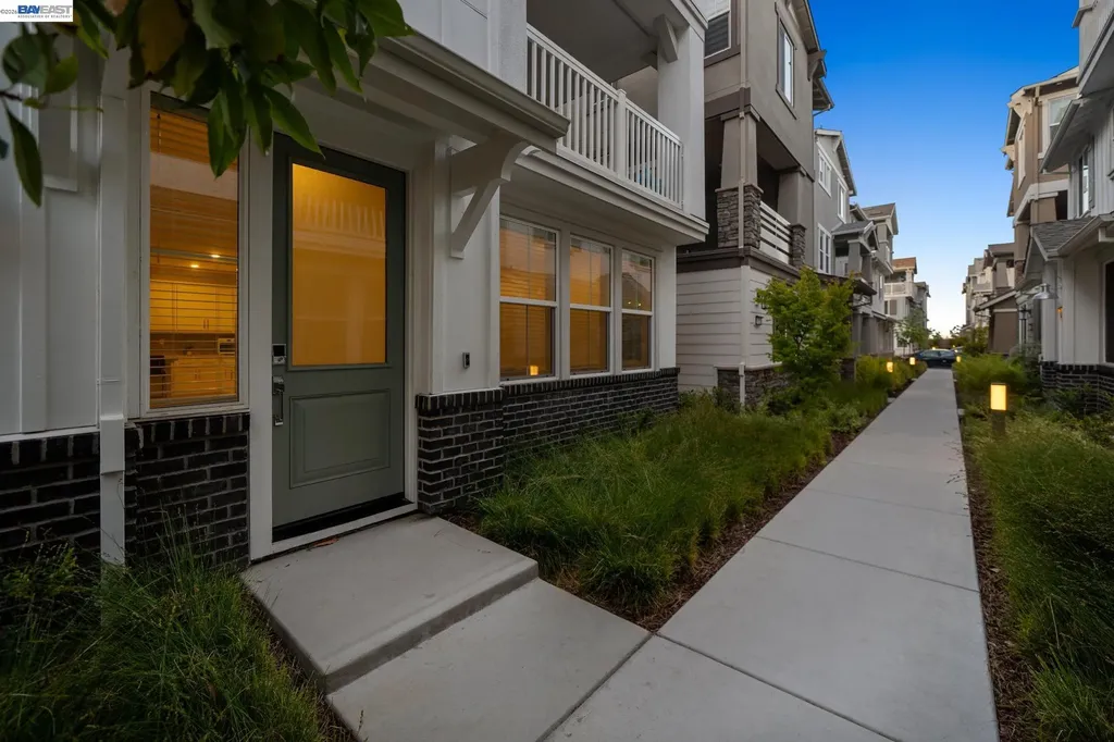 37231 Sand Bar Place Newark CA 94560