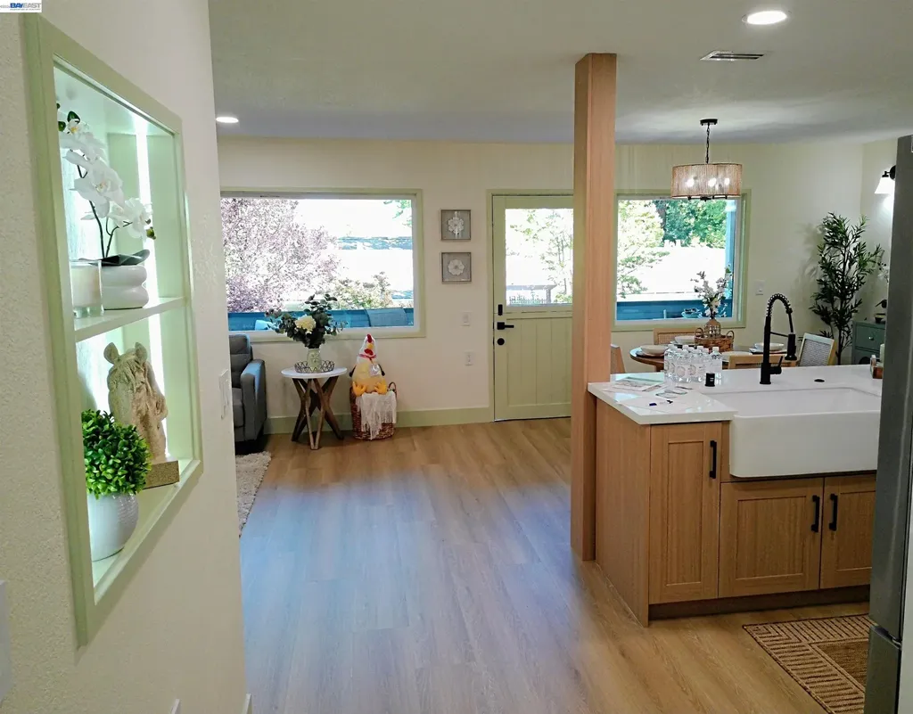 3033 Golden Rain Walnut Creek CA 94595