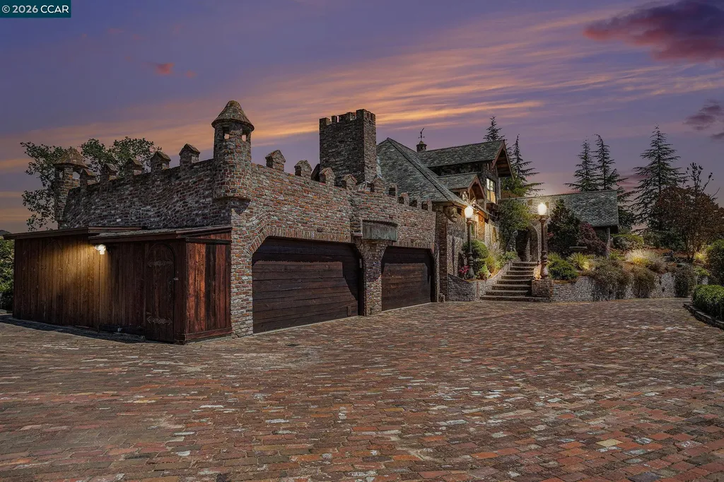 176 Mountain Canyon Lane Alamo CA 94507
