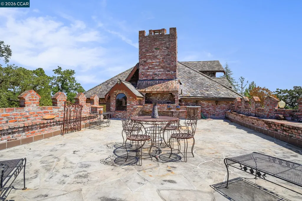 176 Mountain Canyon Lane Alamo CA 94507