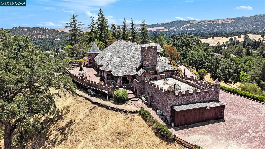 176 Mountain Canyon Lane Alamo CA 94507