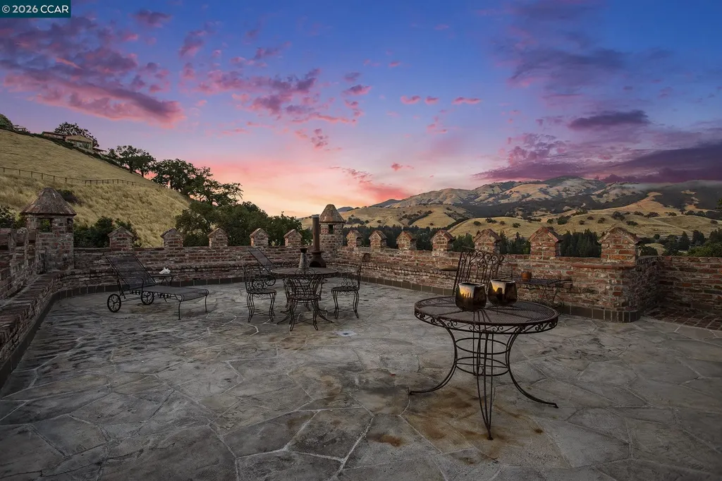 176 Mountain Canyon Lane Alamo CA 94507