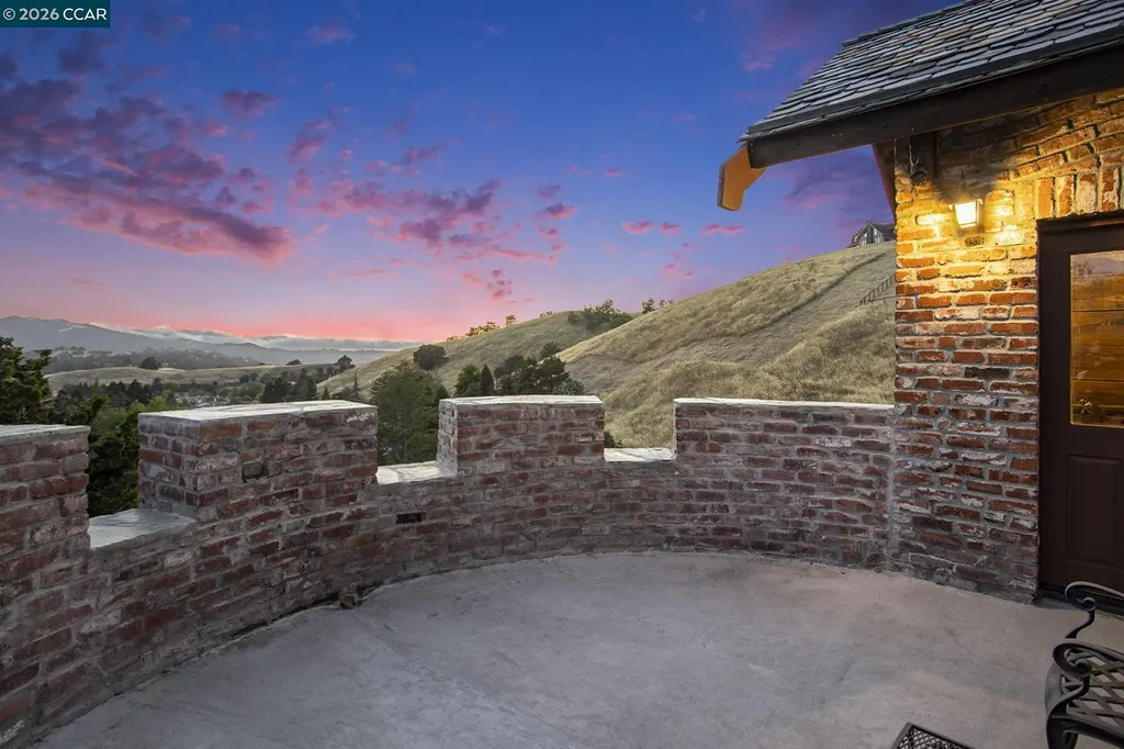 176 Mountain Canyon Lane Alamo CA 94507