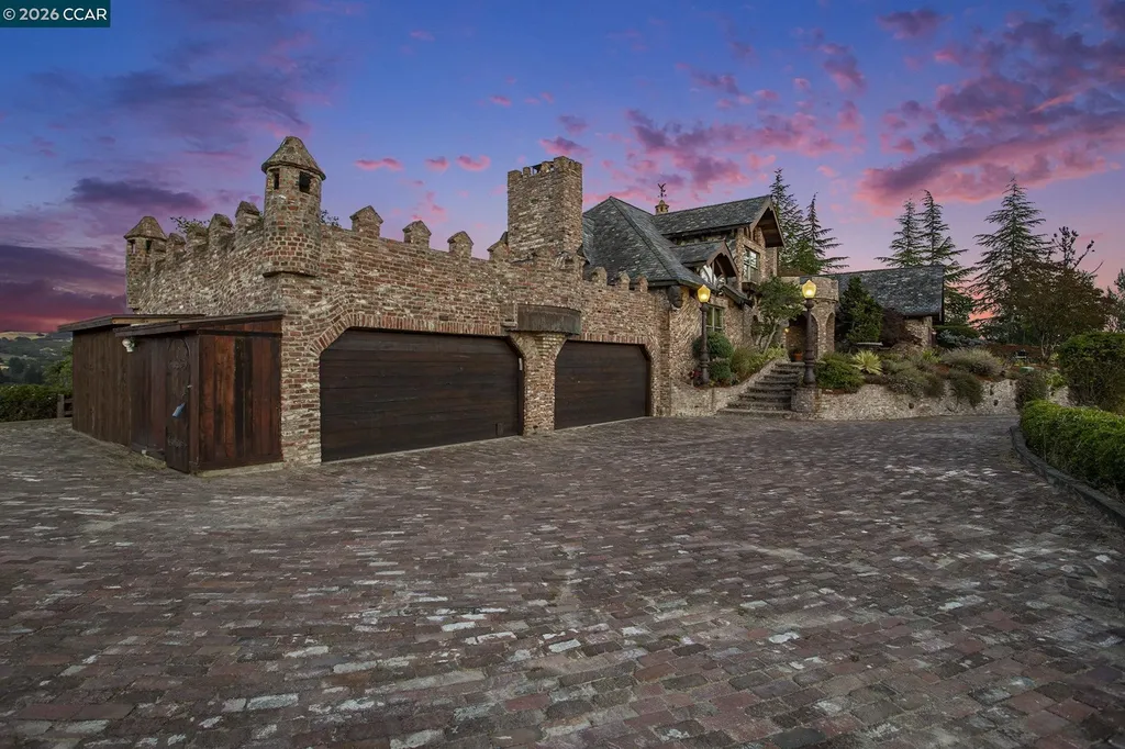 176 Mountain Canyon Lane Alamo CA 94507