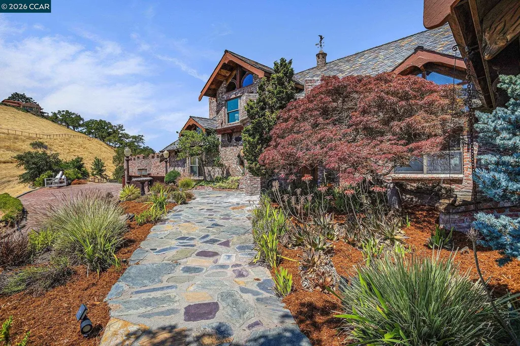 176 Mountain Canyon Lane Alamo CA 94507