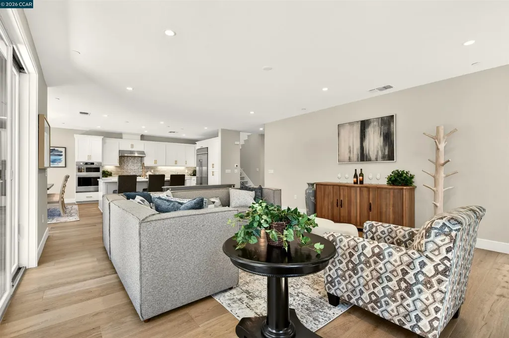 2237 Vandeleur Drive Napa CA 94558