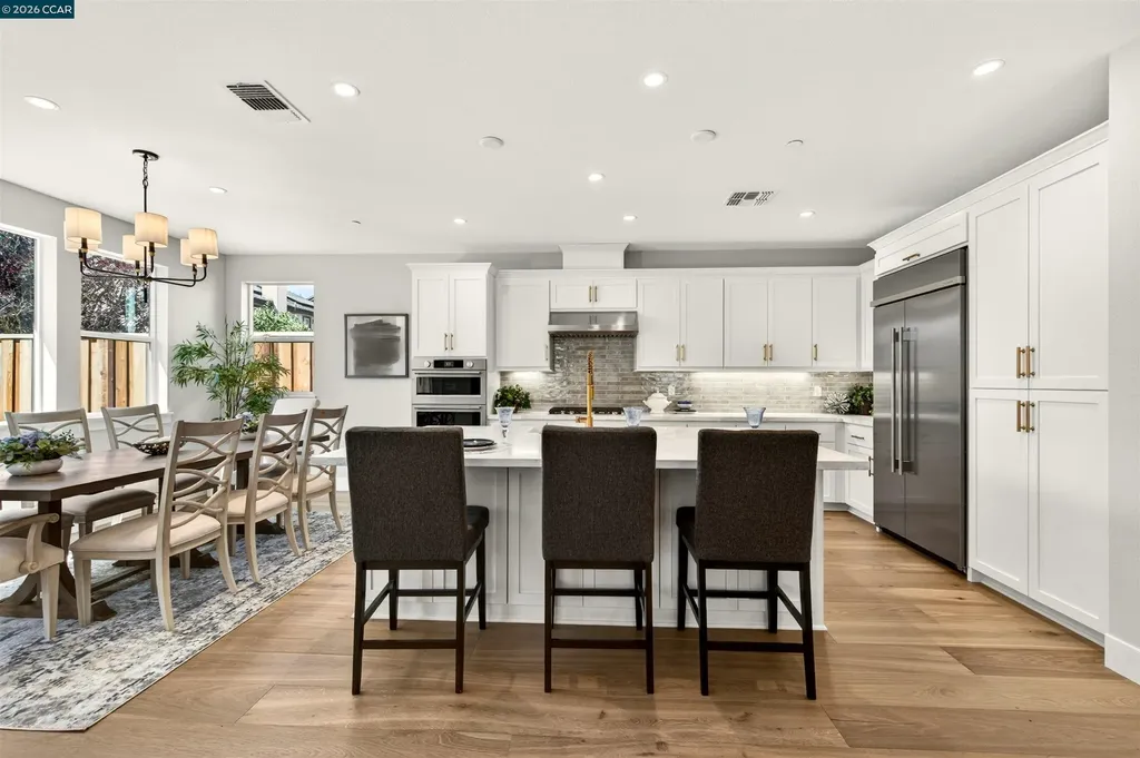 2237 Vandeleur Drive Napa CA 94558