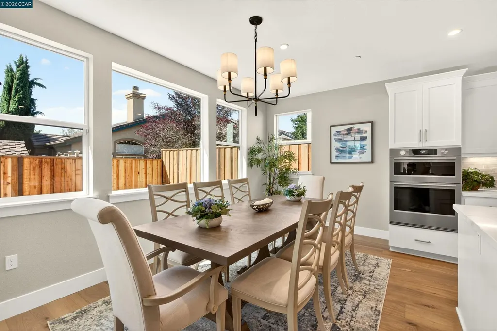 2237 Vandeleur Drive Napa CA 94558