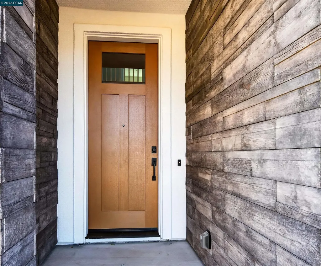 2237 Vandeleur Drive Napa CA 94558