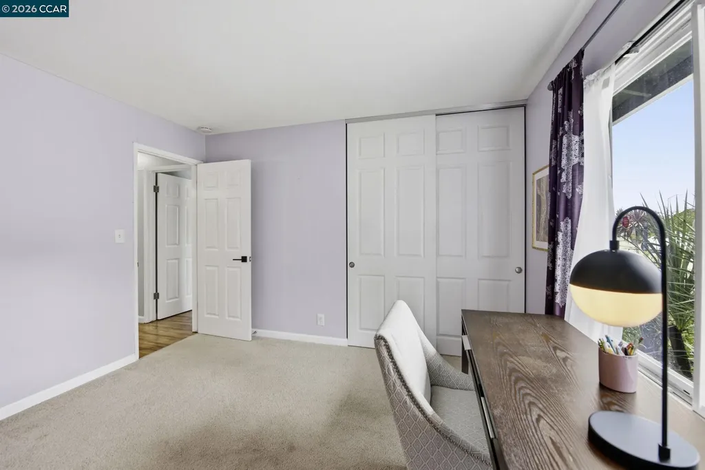 10570 Englewood Drive Oakland CA 94605