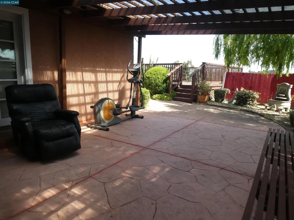 2908 Sargent Avenue San Pablo CA 94806
