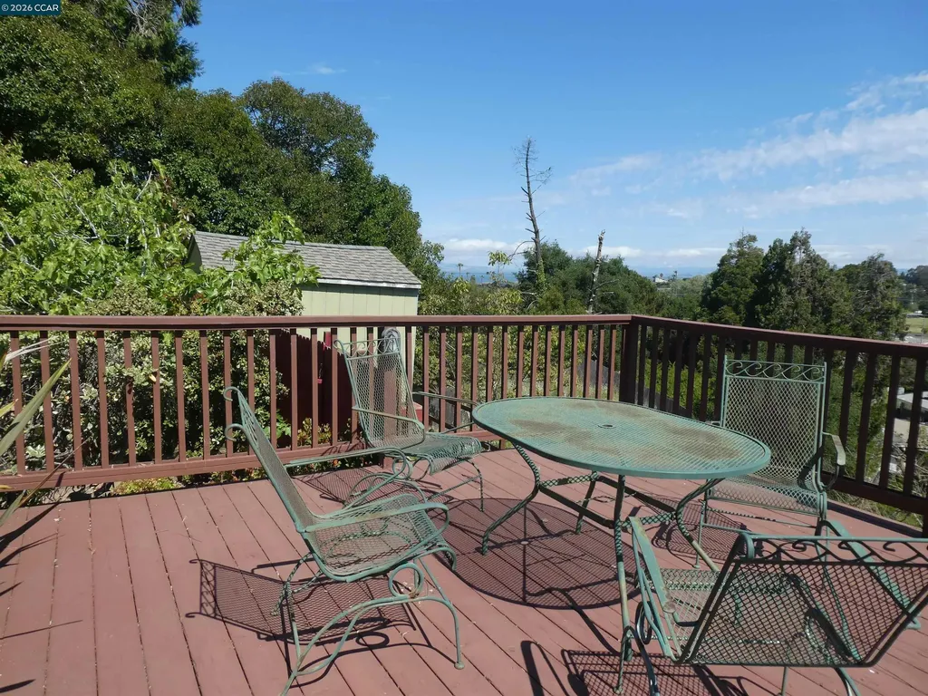 2908 Sargent Avenue San Pablo CA 94806