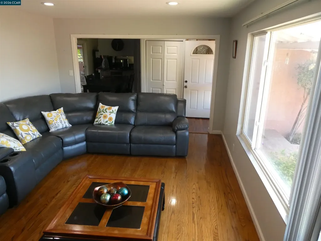 2908 Sargent Avenue San Pablo CA 94806