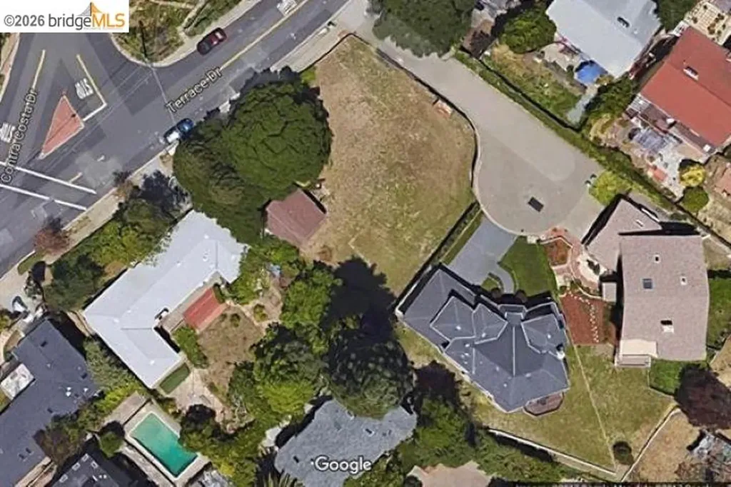 8246 Terrace Drive El Cerrito CA 94530