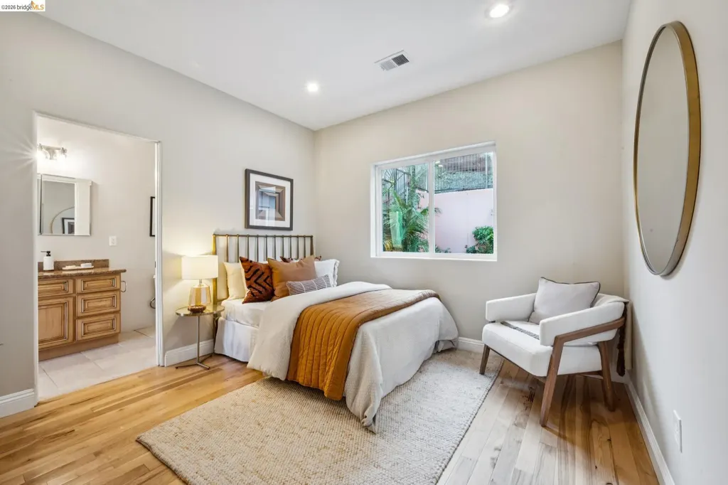 6929 Bristol Drive Berkeley CA 94705