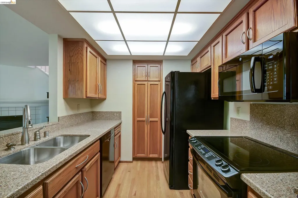 34736 Beret Terrace Fremont CA 94555