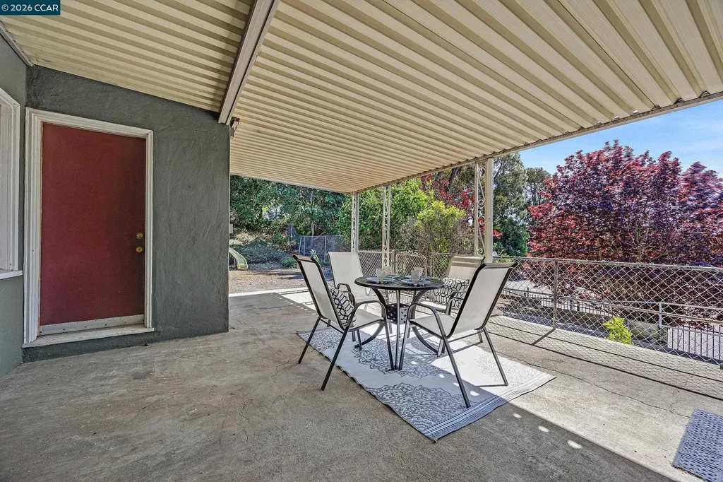 5136 Argyle Road El Sobrante CA 94803