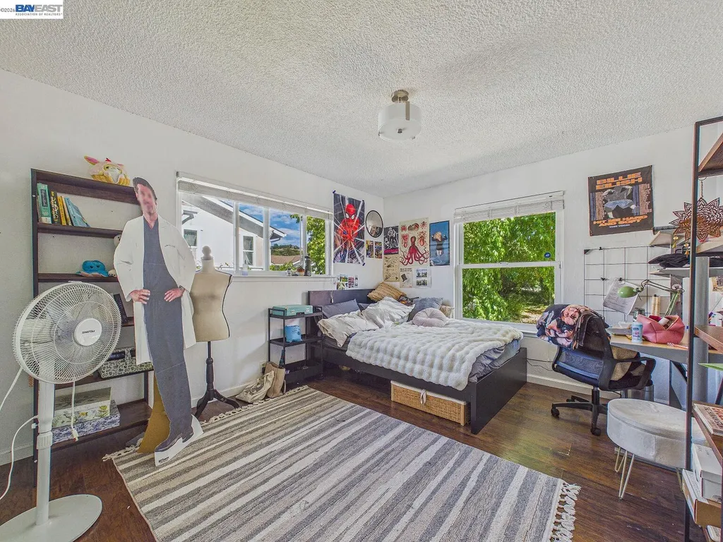 16 Valley View Court El Sobrante CA 94803