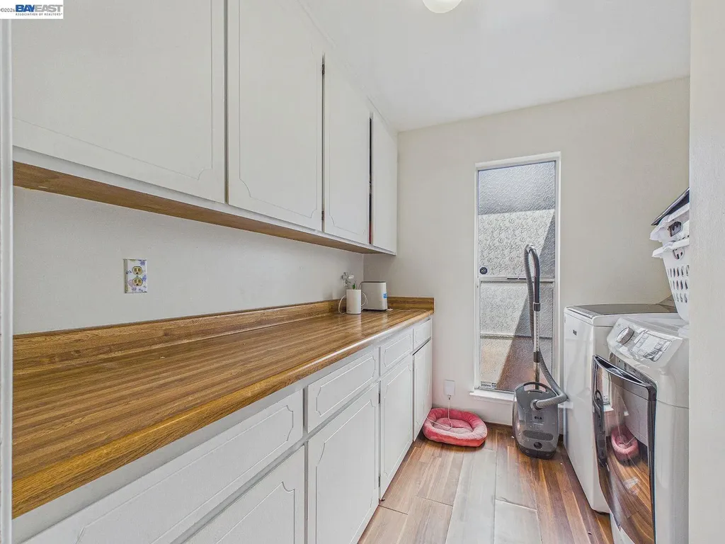 16 Valley View Court El Sobrante CA 94803